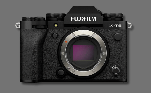 Pembaruan Firmware 
 FUJIFILM X-T5